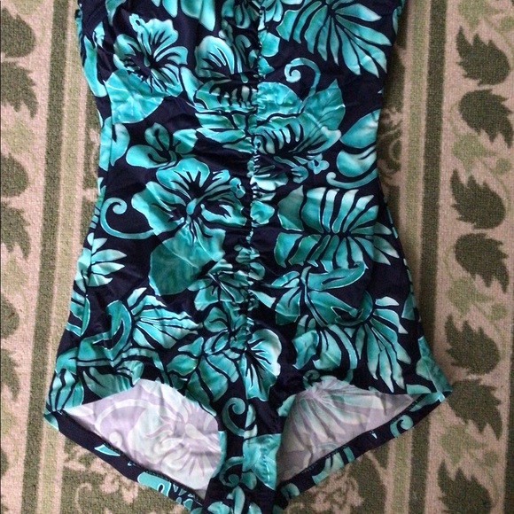 Womens size 14 one piece Maxine Swimsuit - Picture 6 of 9